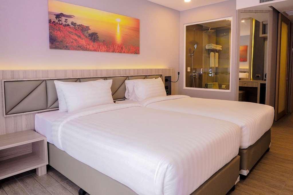 Clarion Hotel Patong Phuket Phòng bức ảnh