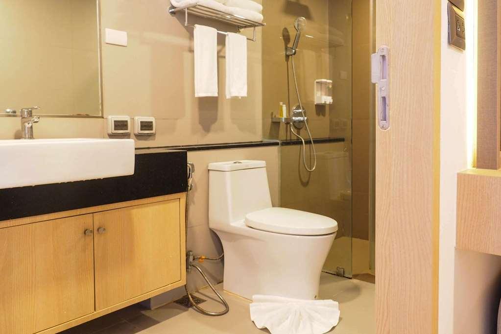 Clarion Hotel Patong Phuket Phòng bức ảnh
